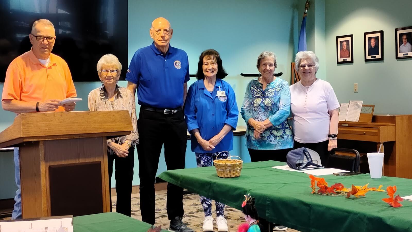 EOMC Honors Its Retiring Auxiliary Members